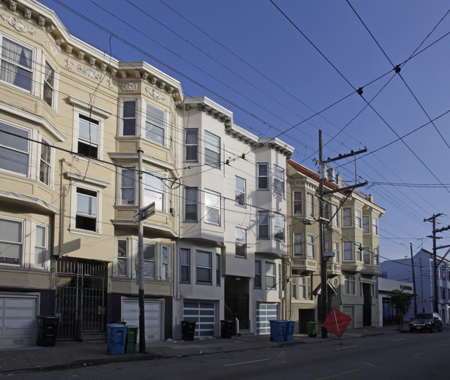 3572-3576 18th St in San Francisco, CA - Building Photo - Building Photo