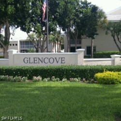 5809 Glencove Dr in Naples, FL - Foto de edificio - Building Photo