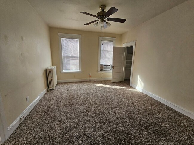 151 Orleans Cir in Norfolk, VA - Building Photo - Building Photo