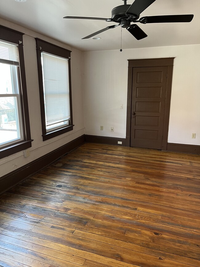 117 N Front St, Unit 117 N Front St in Philipsburg, PA - Building Photo - Building Photo