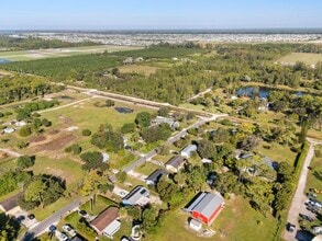 3910 N 147 Ave in Loxahatchee Groves, FL - Building Photo - Building Photo