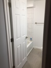 425 High St, Unit 5 in Chestertown, MD - Foto de edificio - Building Photo