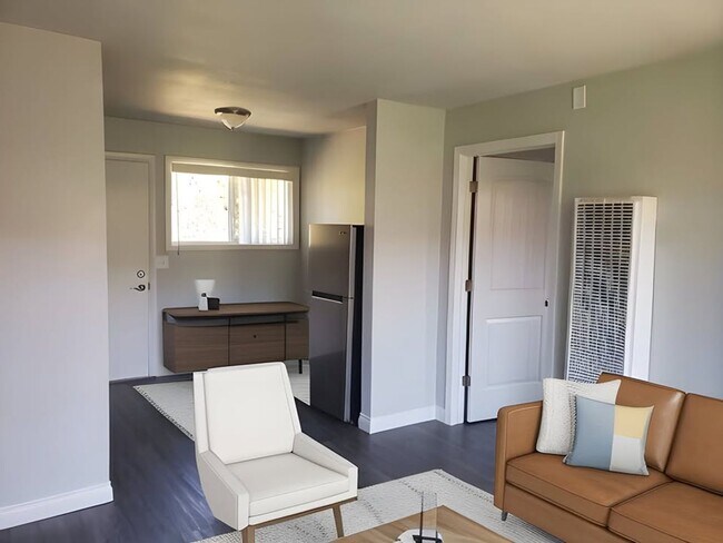705 Lockwood Ln S in Salem, OR - Building Photo - Building Photo