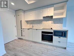 252-1252 Church St in Toronto, ON - Building Photo - Building Photo