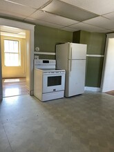 109 Main St in East Millinocket, ME - Building Photo - Building Photo