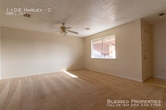 1102 Harley Dr-Unit -C in Harker Heights, TX - Building Photo - Building Photo