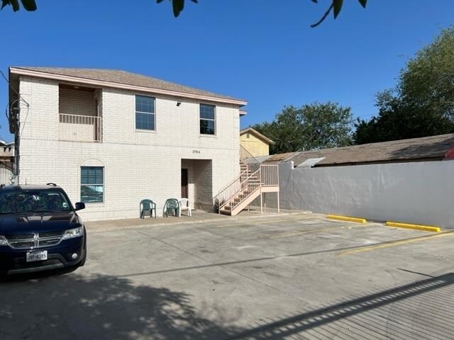 2704 San Agustin Ave-Unit -3 in Laredo, TX - Building Photo - Building Photo