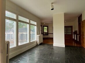 70 Perry St, Unit 3 in Brookline, MA - Building Photo - Building Photo