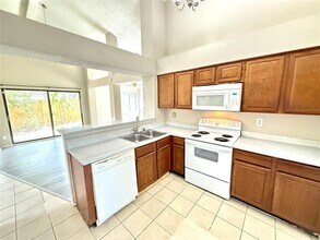 6010 Hollyleaf Dr in Arlington, TX - Building Photo - Building Photo