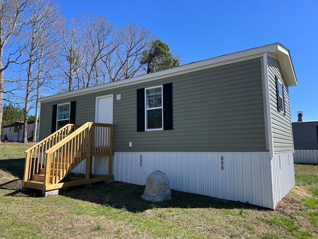 property at 198 Pine Forest Loop