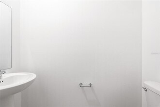 3238 Watts Ter in Davenport, FL - Building Photo - Building Photo