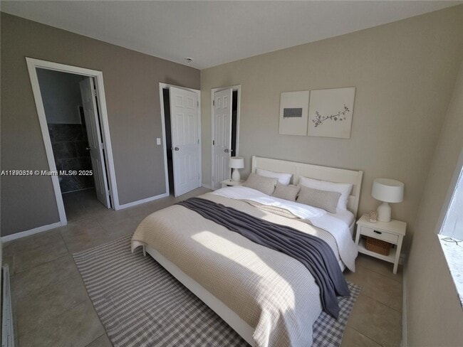 property at 724 SW 7th Terrace