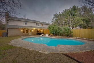 11210 Cotillion Dr in Dallas, TX - Building Photo - Building Photo
