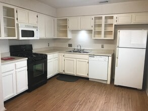 9302 Canus Dr in Austin, TX - Building Photo - Building Photo