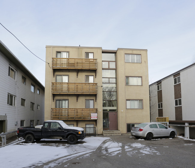 1726 on 11th in Calgary, AB - Building Photo - Building Photo