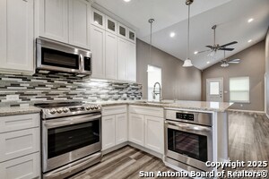 1303 Lombrano St in San Antonio, TX - Building Photo - Building Photo