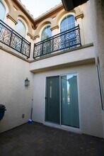 7541 Crooked Branch St in Las Vegas, NV - Building Photo - Building Photo