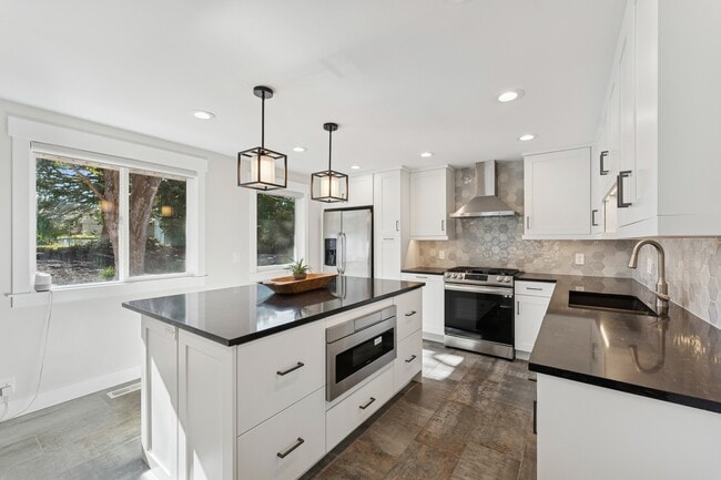 property at 8638 Mount Majestic Rd