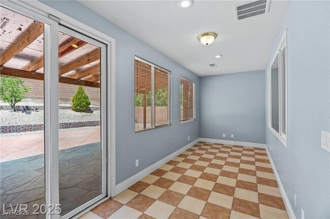 property at 10281 Wolves Den Ln