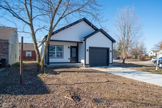 3226 Keystone Lakes Way in Indianapolis, IN - Building Photo - Building Photo