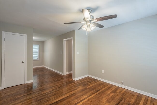 property at 124 N Washington St