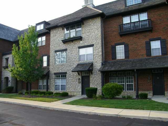 6214 Inishmore Ln, Unit 6214 in Dublin, OH - Foto de edificio