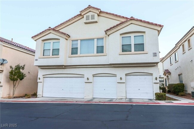 property at 2580 Land Rush Dr
