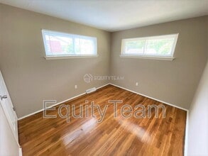 4310 Sunburst Ln in Cincinnati, OH - Building Photo - Building Photo