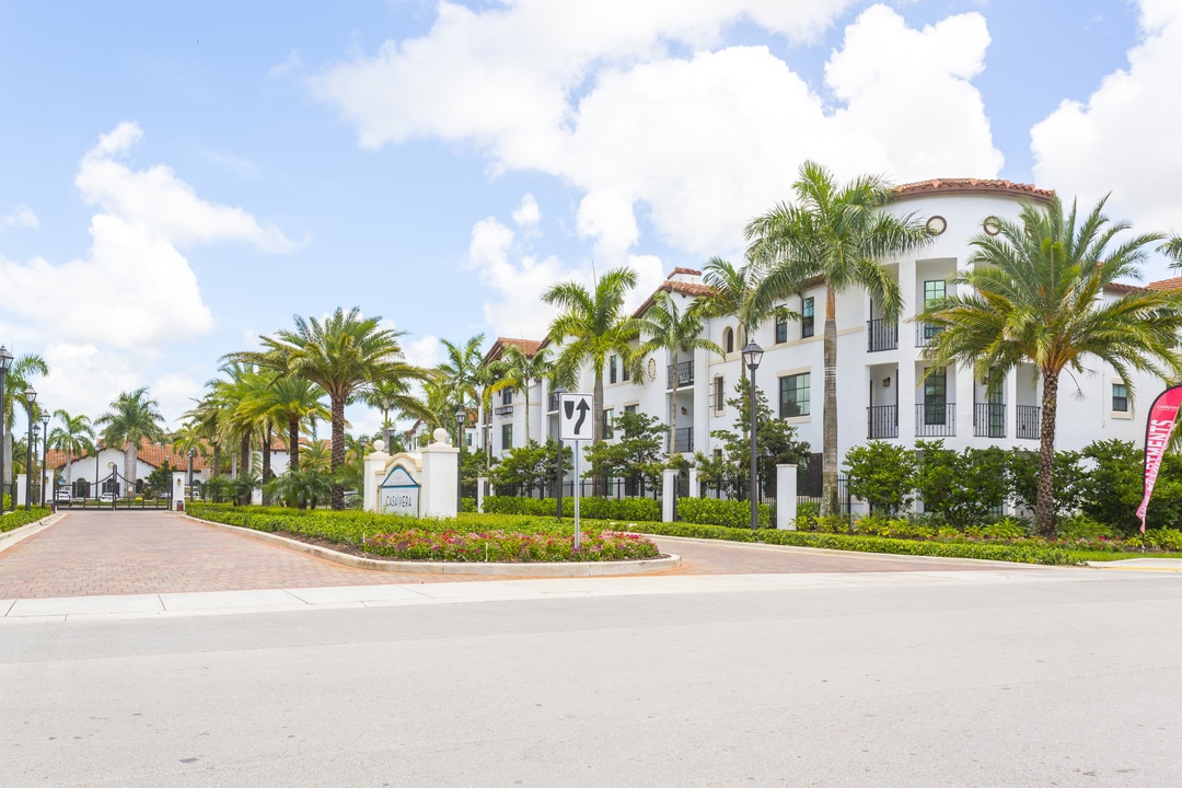 Casa Vera in Miami, FL - Foto de edificio