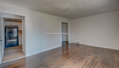 2561 Harrison St in Gary, IN - Building Photo - Building Photo