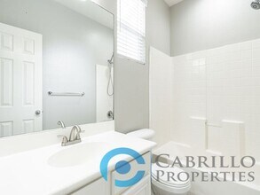 2866 Escala Cir in San Diego, CA - Building Photo - Building Photo
