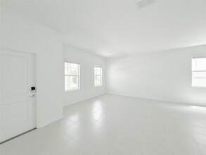 2008 Rider Rain Ln in Apopka, FL - Building Photo - Building Photo