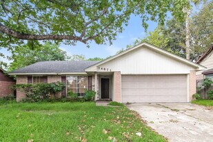 14871 Shottery Dr in Houston, TX - Building Photo