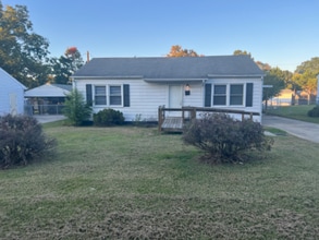 2132 Martin St in Burlington, NC - Building Photo - Building Photo