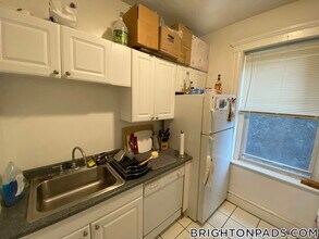 10 Lothian Rd, Unit 10 in Boston, MA - Building Photo - Building Photo