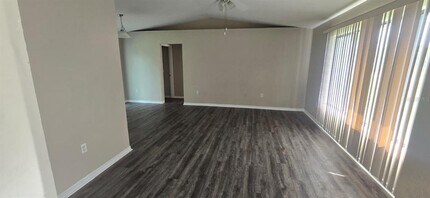 5498 Montego Ln in Port Charlotte, FL - Building Photo - Building Photo