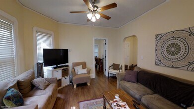 21 Chandler St-Unit -# 8 in Somerville, MA - Building Photo - Building Photo