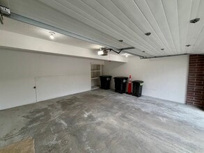 4216 S 179th St in Omaha, NE - Building Photo - Building Photo