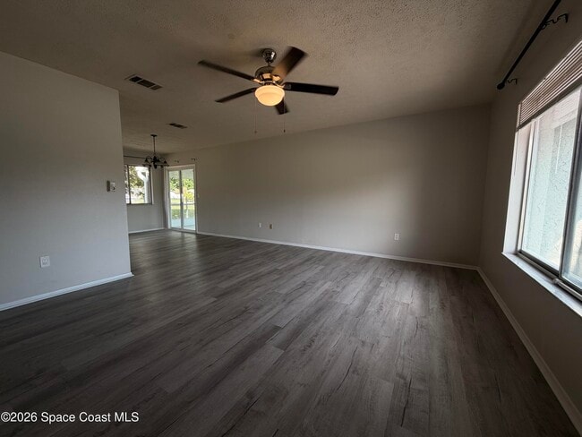 1256 Dawn St NE in Palm Bay, FL - Building Photo - Building Photo