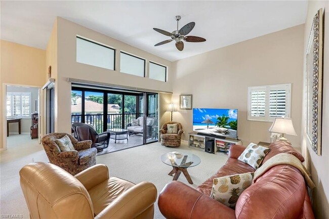 6555 Valen Way in Naples, FL - Building Photo - Building Photo