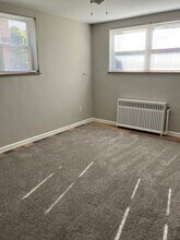 4322 Schenck Ave, Unit #1 in Cincinnati, OH - Foto de edificio - Building Photo