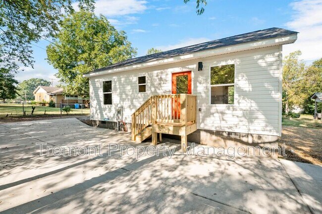property at 1202 E 34th St