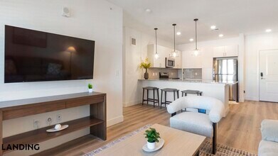 10670 Jake Jabs Blvd in Longmont, CO - Building Photo - Building Photo