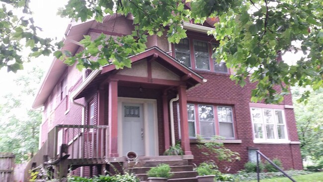 68 South 21st Street, Unit B