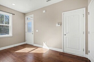 1606 Cary Reserve Dr in Cary, NC - Building Photo - Building Photo