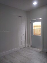 11509 SW 174th St in Miami, FL - Building Photo - Building Photo