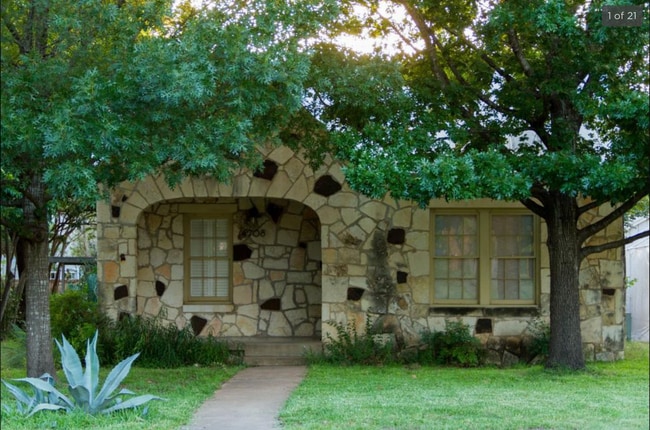 property at 4708 Ramsey Ave