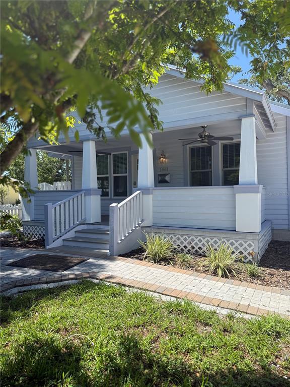 property at 1661 6th St