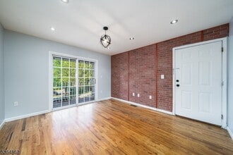 226 Port Ave in Elizabeth, NJ - Building Photo - Building Photo