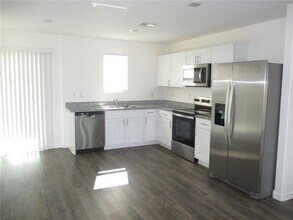 2474 Tapatio Dr in Bullhead City, AZ - Building Photo - Building Photo